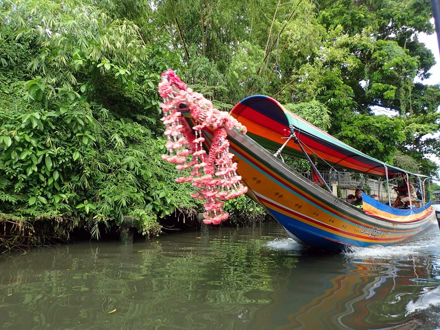 เรือหางยาวในคลองบางกอกน้อย